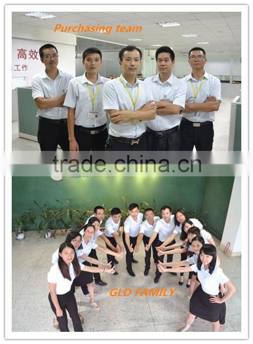 Round cosmetic box in bamboo looking