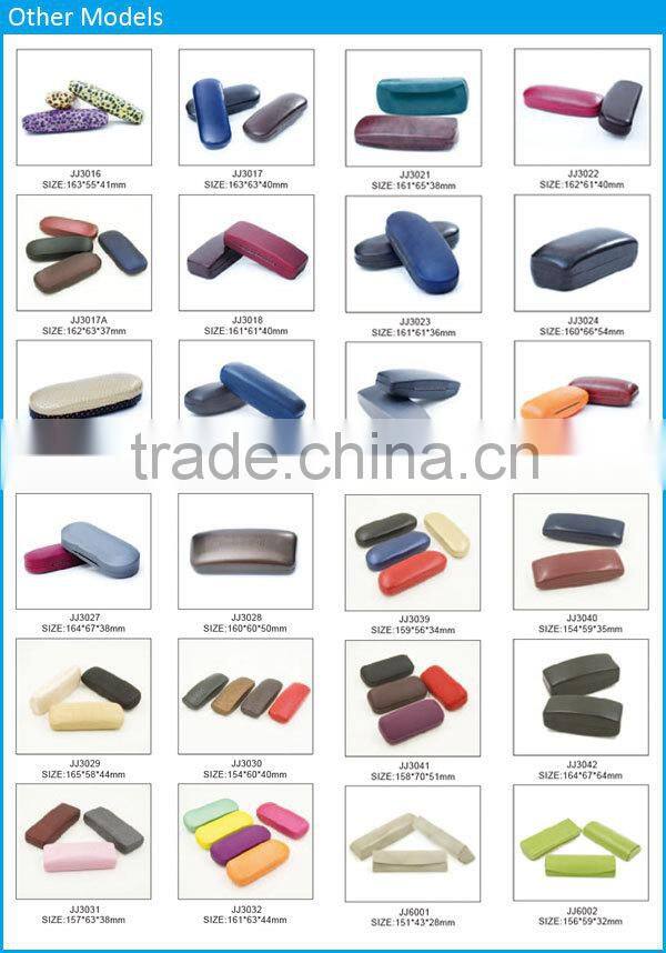 Black hard aluminium clamshell glasses case