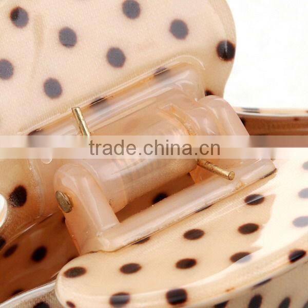 hair accessories of hair claws