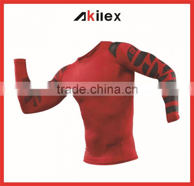custom 2015 fashion design compression sports/gym/fitness shirt for men