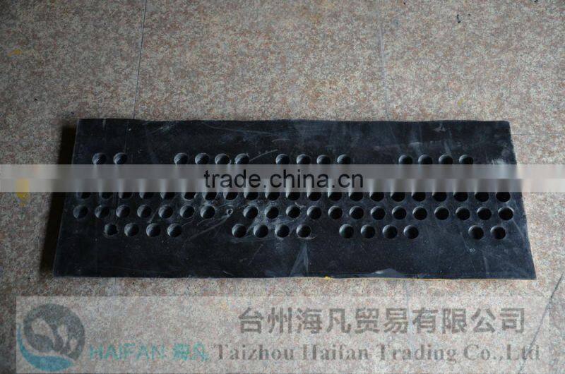 1000*380*50mm High quality hot sell rubber speed hump for crossing/heavy strength rubber speed hump used on road for safety