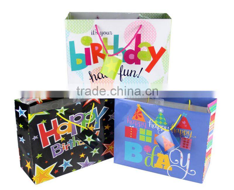 Wholesale custom folding shopping birthday paper gift bags with handles