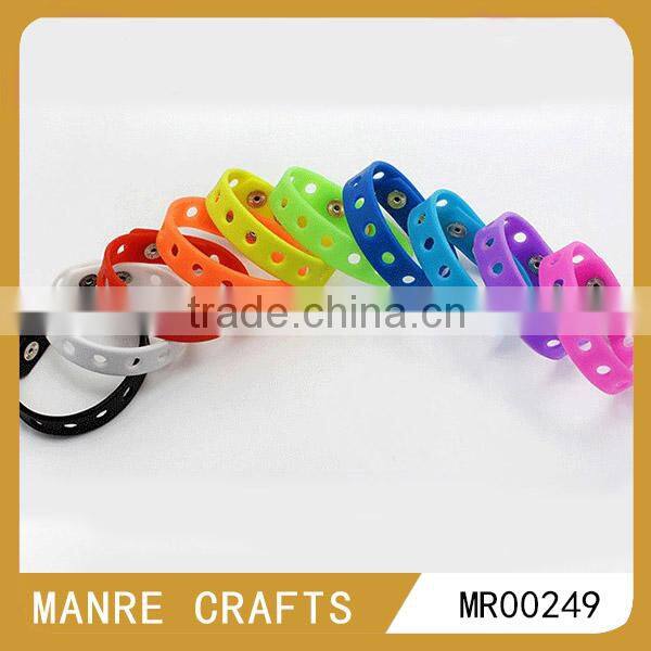 Fashin wholesale gps tracking bracelet for elderly and braided leather bracelet