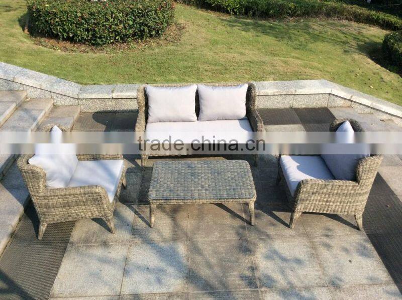 Comfortable Best Selling Wicker Outdoor Furniture Sofa Set in Garden