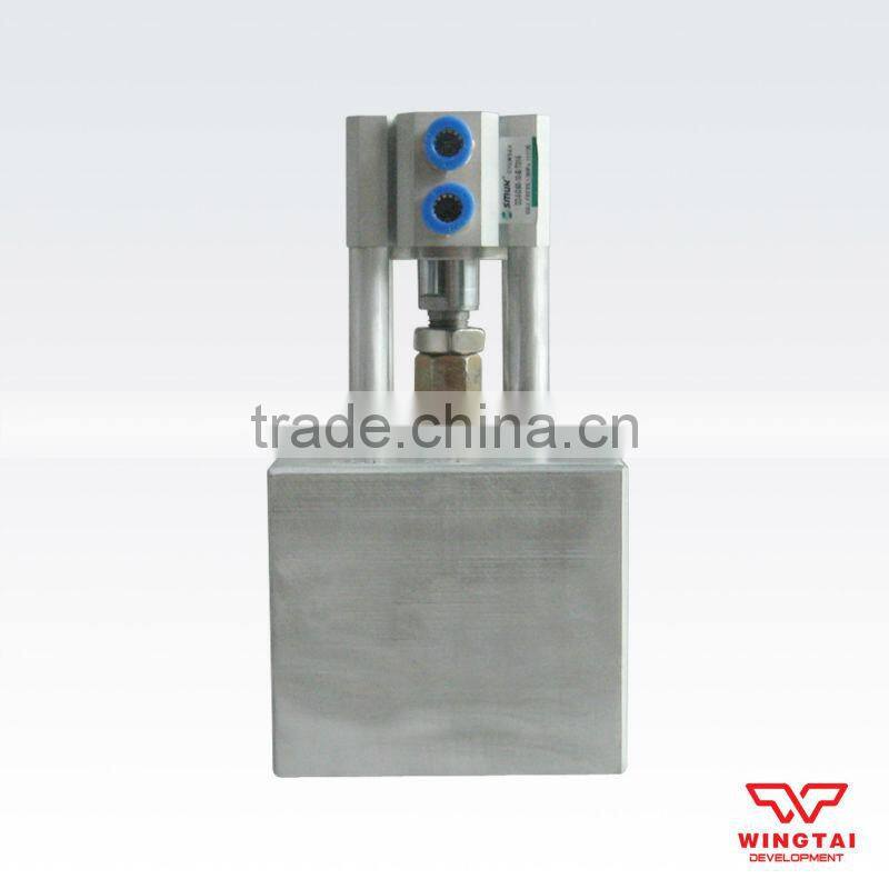 Pneumatic Eyelet Punching Machine