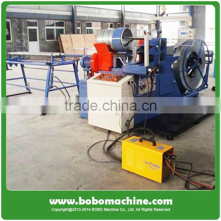 Spiral tube forming machine
