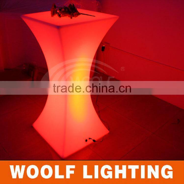 2014 hot waterproof plastic LED illuminant hotel square cocktail table