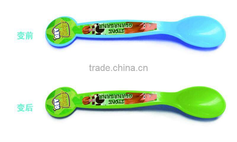 Color Changing Baby Funny Spoon Food Safe Plastic Gift