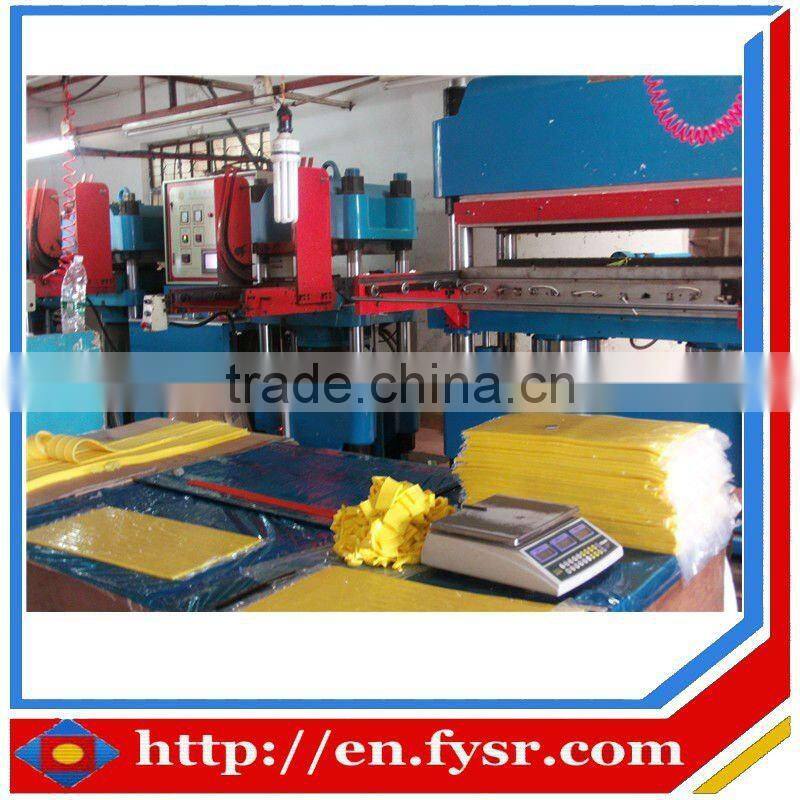 Colorfull silicone rubber belt with metal buckle