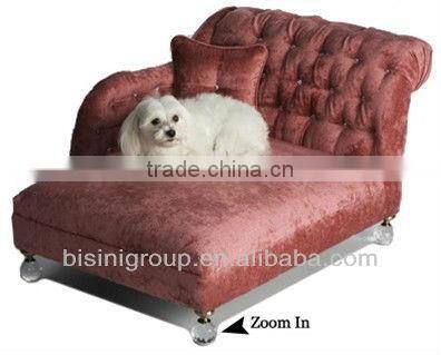 Luxury capacious and elegance sofa styled red pet bed (BF07-80019)