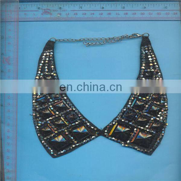 black pyramid gems beaded neck collar with metal chain and clasp