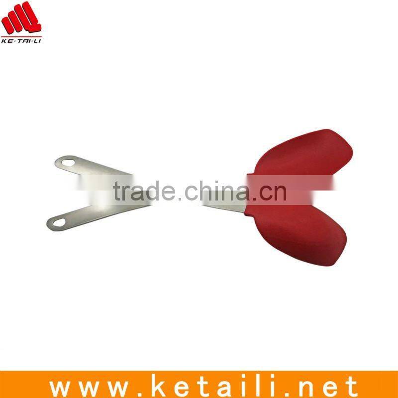 silicone kitchen utensiles