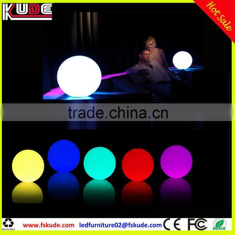 IP68 waterproof pool floating LED light ball with colors changing