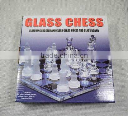 2013 new arrival Crystal Glass Chess Set in wood gift box(R-2020