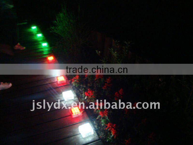 O Solar Ice Glass Brick LED light, solar light, underground paver light