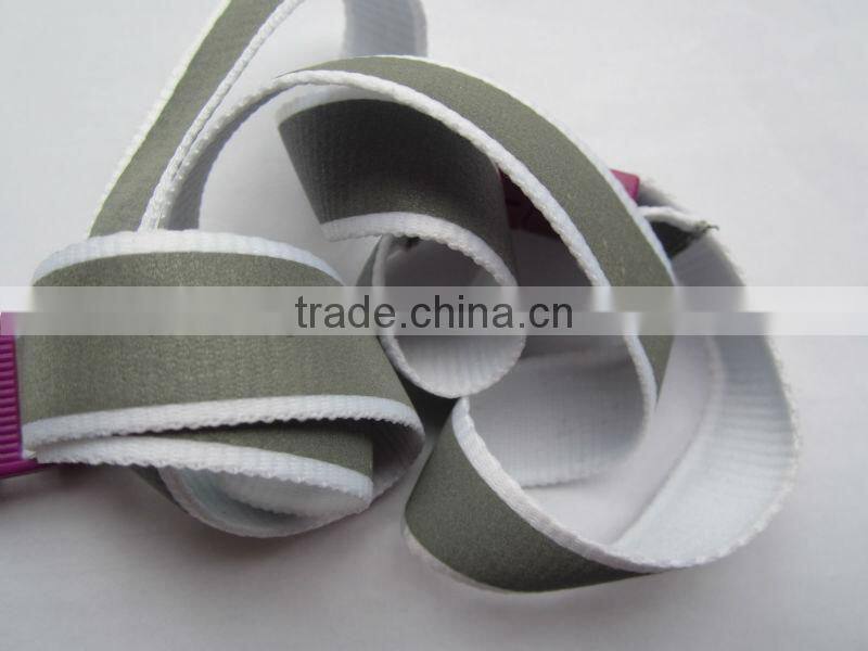 Design reflective lanyard with phone strap