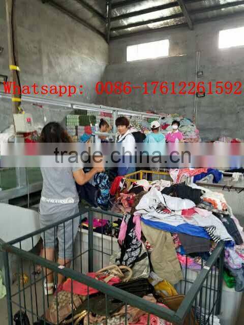 wholesale cream used clothes in China