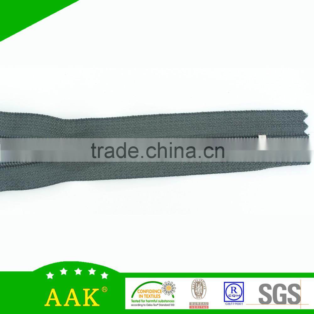 Customized puller 4# nylon long tab puller close end luggage zipper