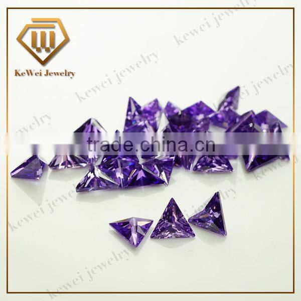 Wholesale price Gemstone Of 5*5 Or 6*6mm Amethyst Triangle Cut Cubic Zirconia