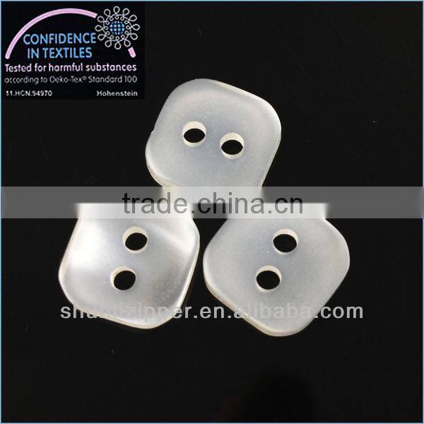 polyester shirt button