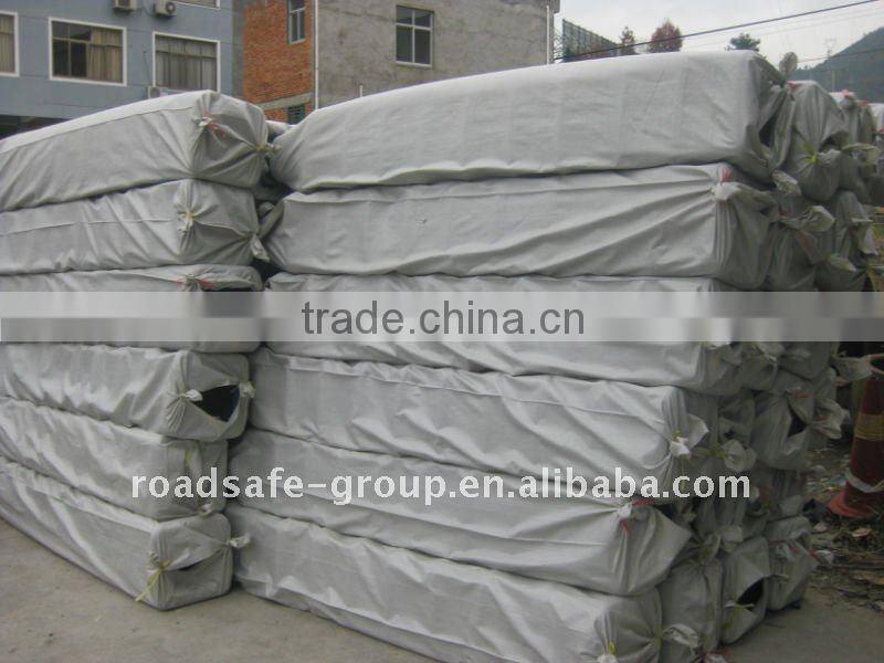 China Alibaba Plastic Portable Water Filled water safety barriers