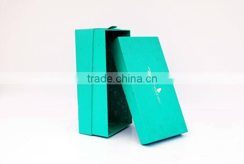 luxury wholesale apparel boxes