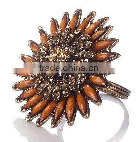 vintage flower shape rhinestones metal alloy napkin rings