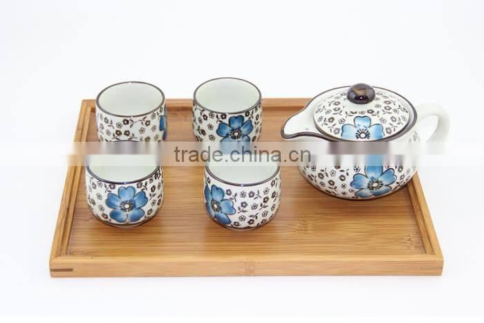 2015 HOT SELLNG Small Ceramic Teapot with cups and bamboo tray