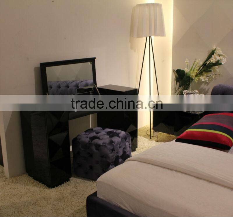 Fabric dressing stool with crystal buttons (LS-301A & B)