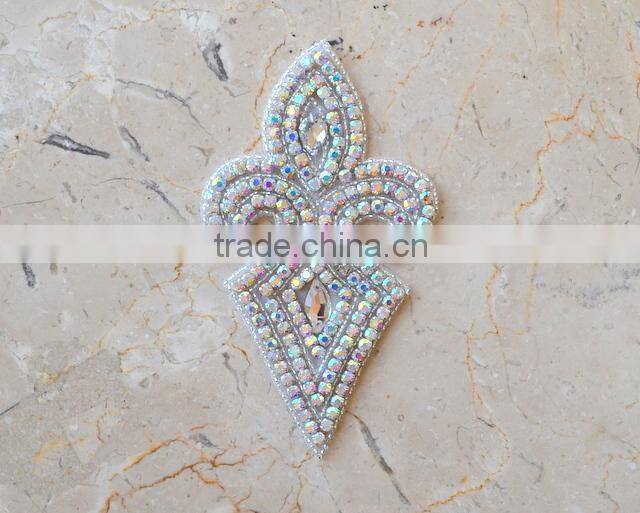 Bridal trimmings clear crystal rhinestone applique with pearls hotfix for wedding dress accessory