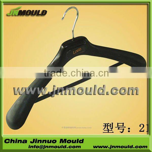 plastic clother hanger mold