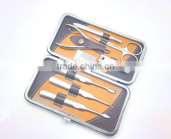 Customized daily used manicure set with EVA case