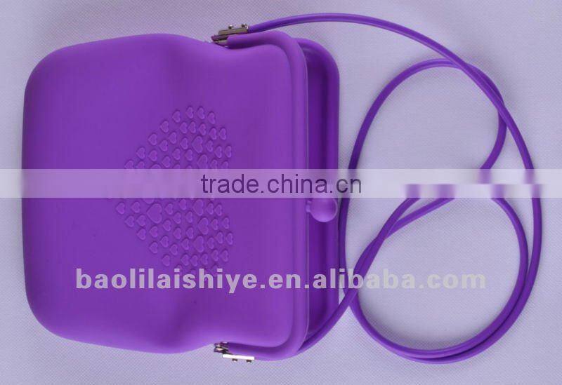2012 new fashion ladies silicone shoulder bag