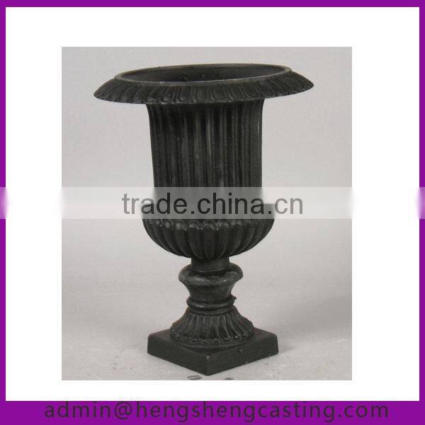 garden antique cast iron planters and urns