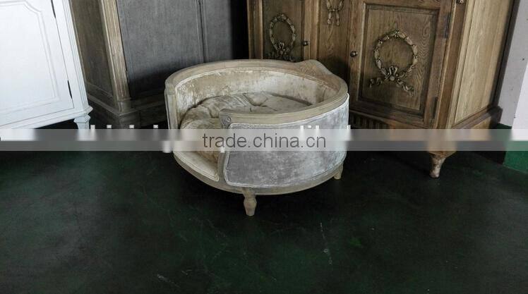 Bisini new arrival luxury French style antique pet bed wholesale and retail - BF07-80120