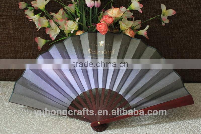 Portable and natural Chinese bamboo silk fan hand