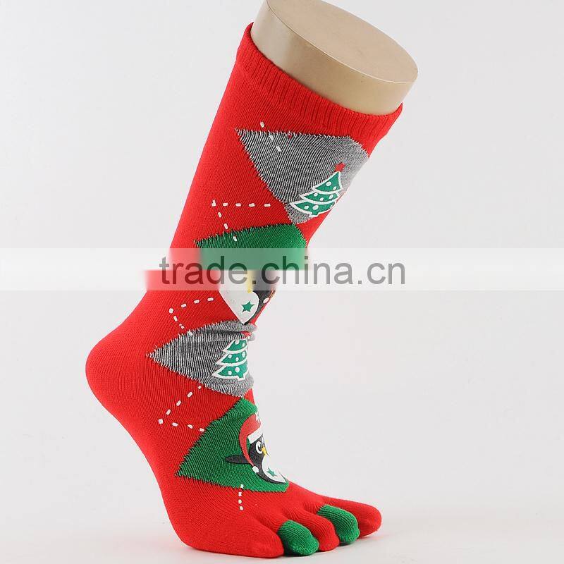 Popular Crazy Selling christmas five toes socks