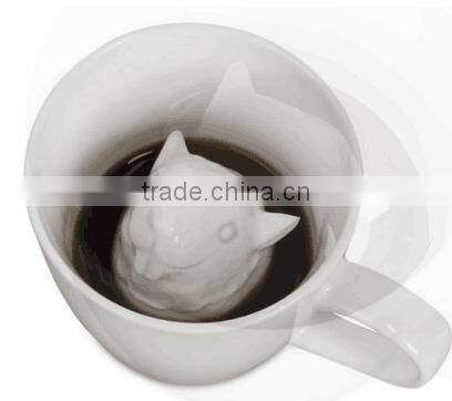 2016 new design , Squirrel Porcelain Mug , Squirrel attack mug