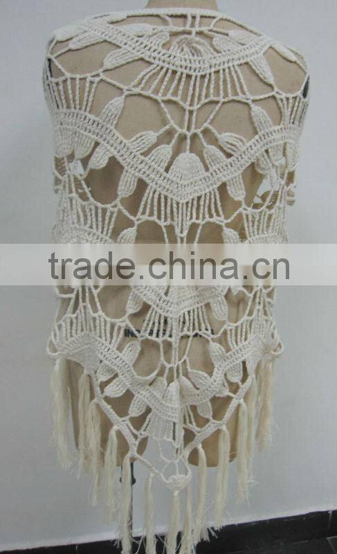 triangle crchet cotton scarf with flowers pattern