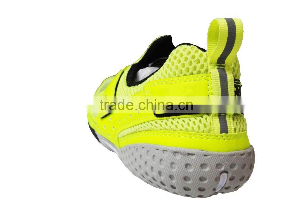 2014 new design Fashion Barefoot Laceless Running Shoes