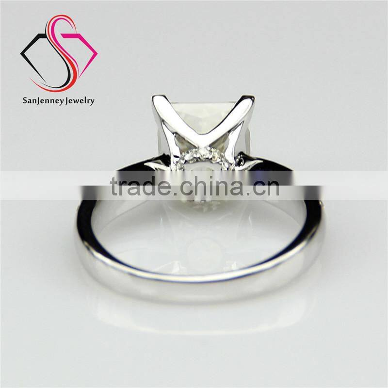 Princess Brilliant Cut Esmedora Moissanite Sqaure 2 Carat 7mm Center 14k 18k White Yellow Gold Platinum Diamond Engagement Ring