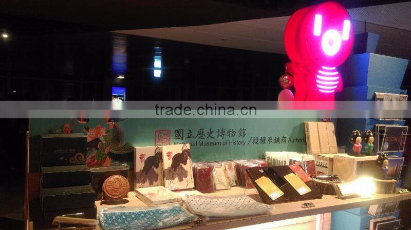 women chinese element newest design square pocket mirror with packing