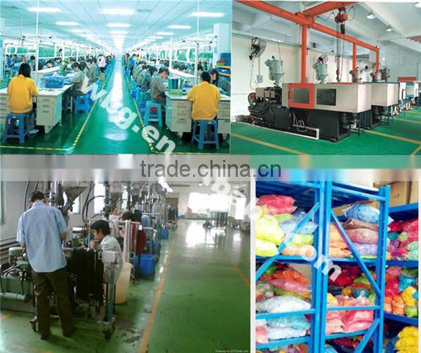 PLASTIC NOISER HAND SQUEAKER, stuffed animal noise makers