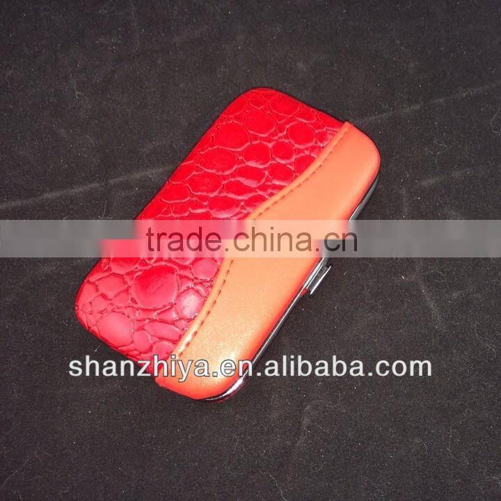 White 9pcs leather bag,nail cutter,earpick,manicure set