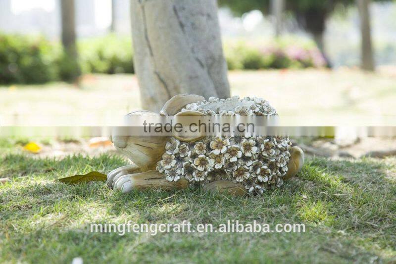Resin Wedding Squirrel Garden Oment figurine