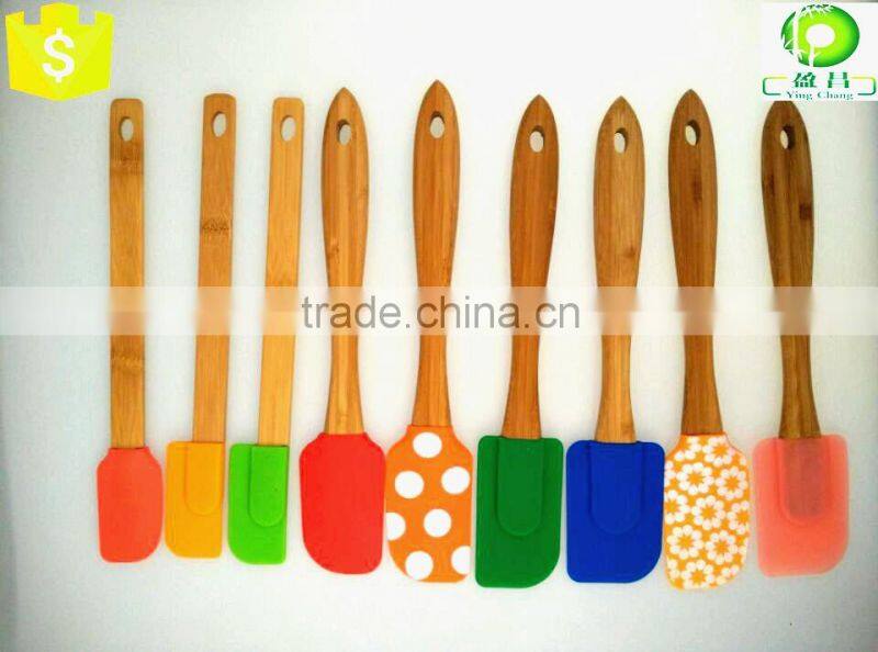 wooden potato chips scoop