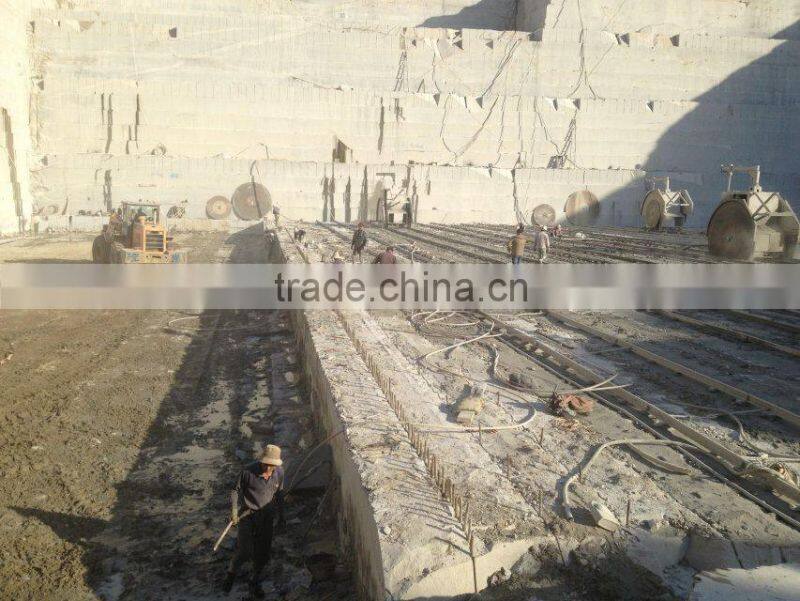 American style Virgin Mary Custom Design Mutiple Color Red Granite Tombstone