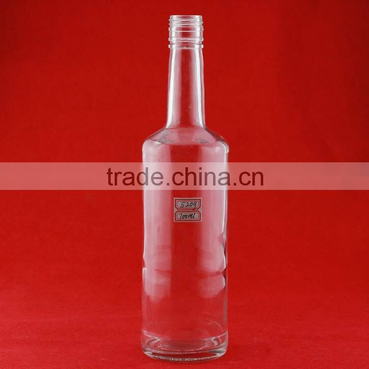 New design glass bottle glass beverage bottle wholesale brand your own vodka