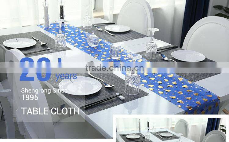 Gourmet Resturant Hotel Beautiful Hot Sale Table Runner Mesh Fabric