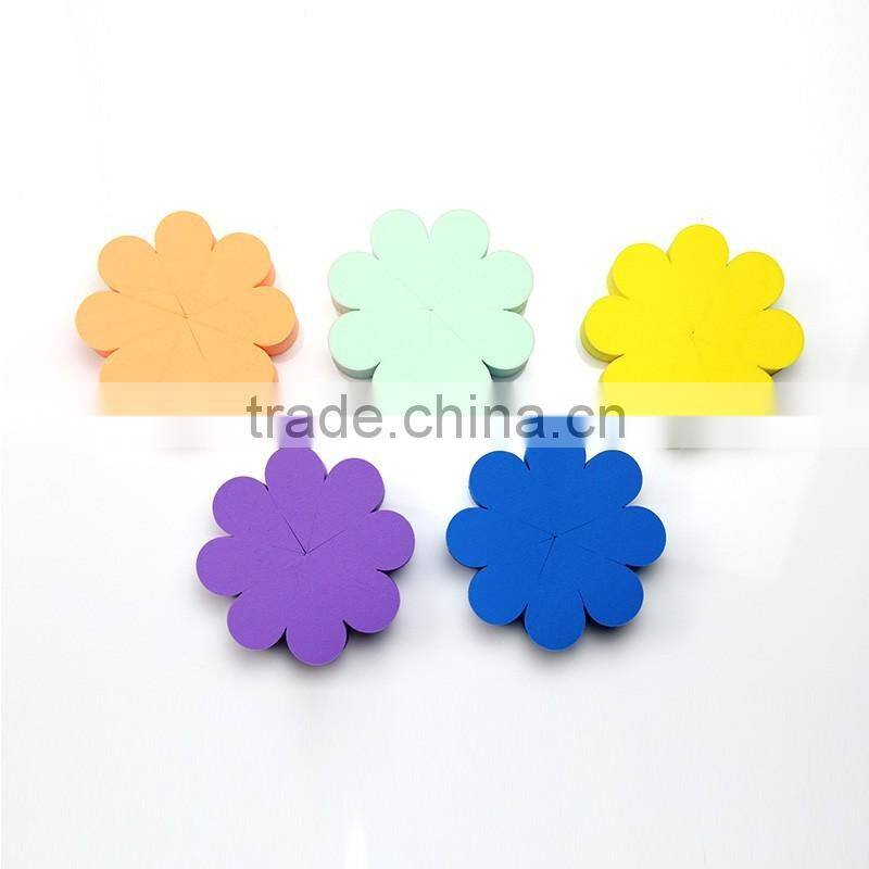 New Selling! Cosmetic Triangular Sponge/Latex Free Triangle Wedged Shaped Puff